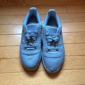 YEEZY POWERPHASE GREY women’s 7 men’s 5